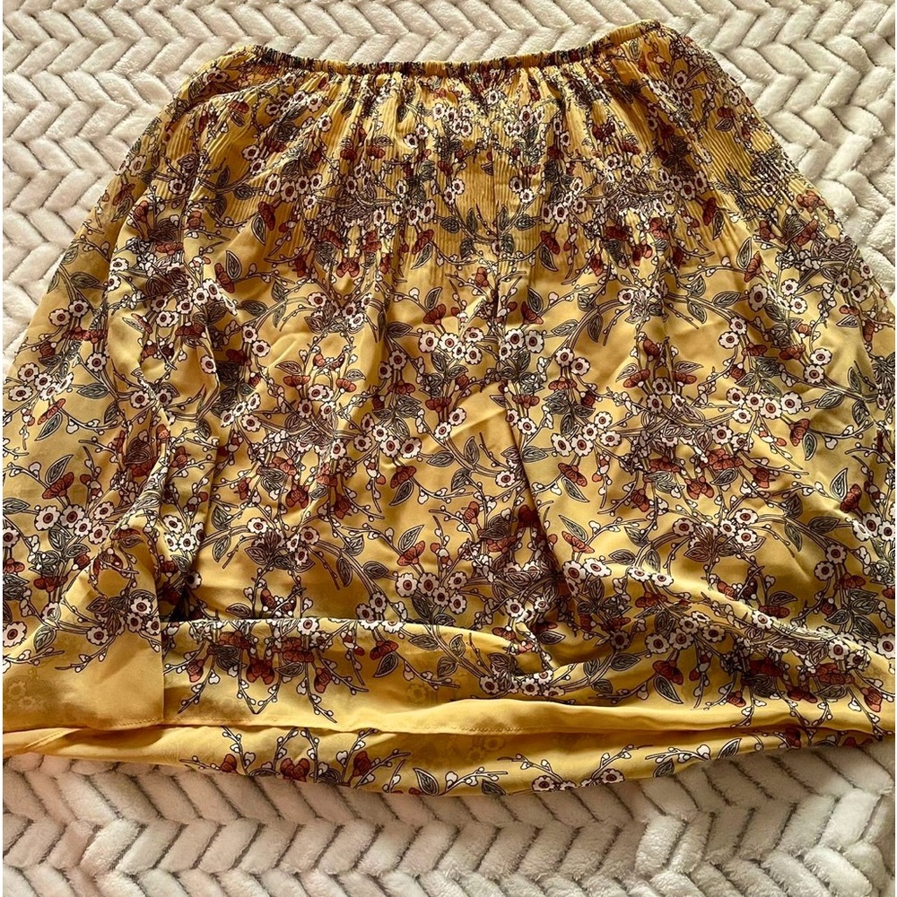 MAX STUDIO Yellow Floral Short Skirt #floral #flowy #cute